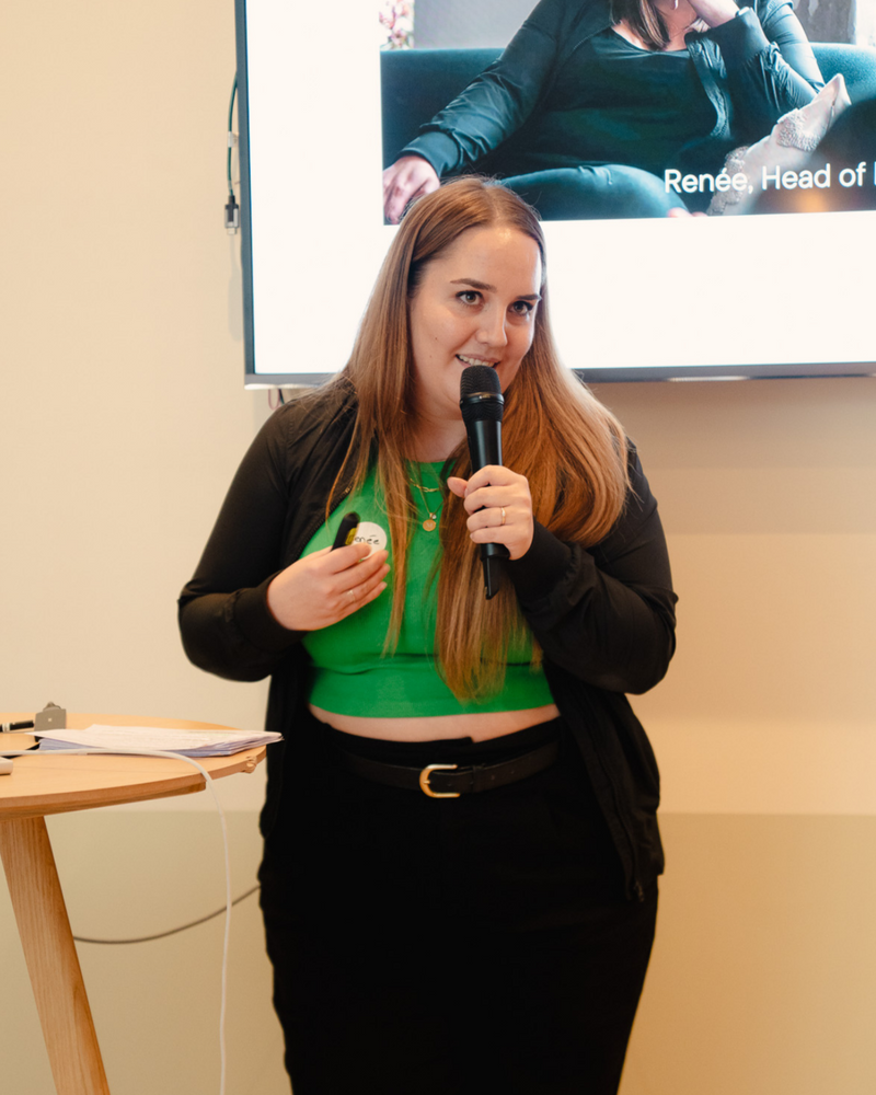 Frauen, die ihr Business strategisch aufbauen.